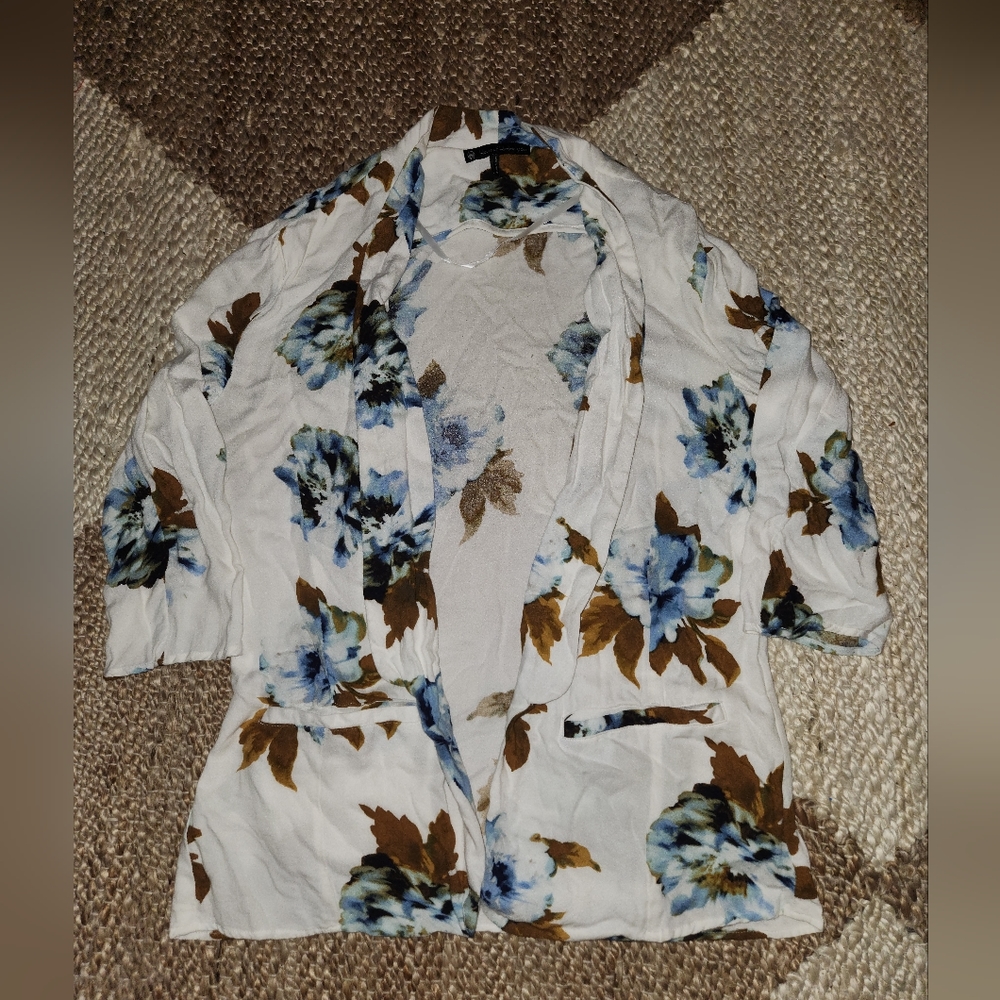 House of Harlow Floral Top